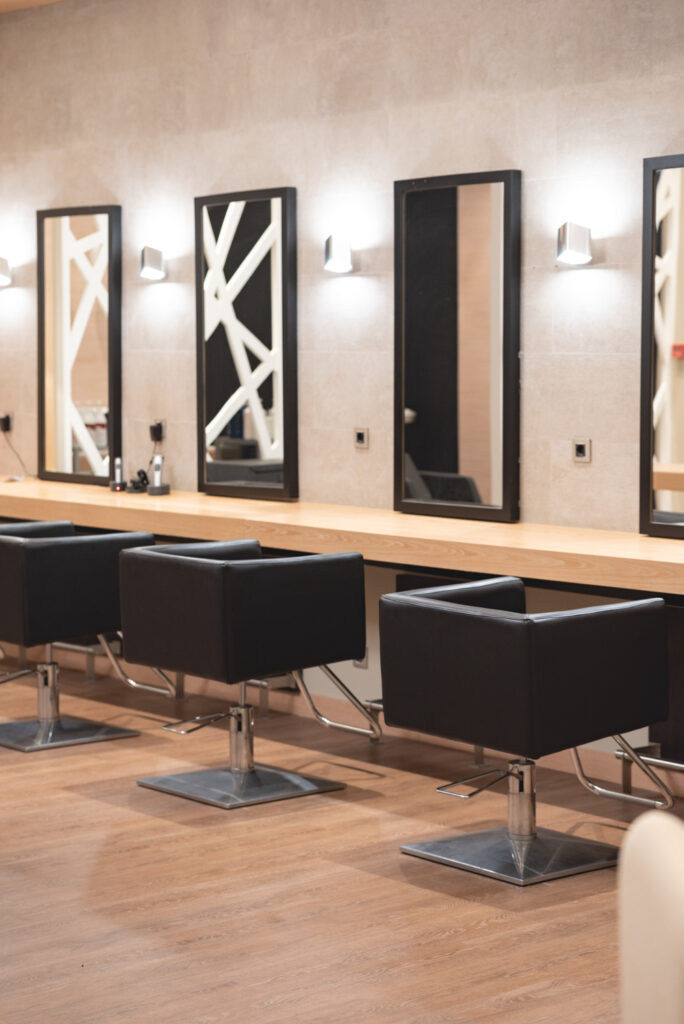 LEFAS HAIR SALON