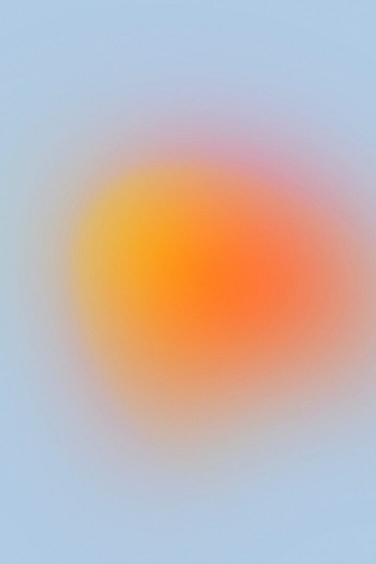 sun in the sky during daytime